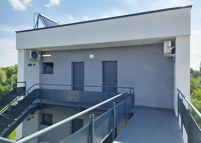 מלון דירות Casa Maria 3*